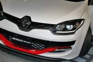 トロフィーRのエアーインテーク