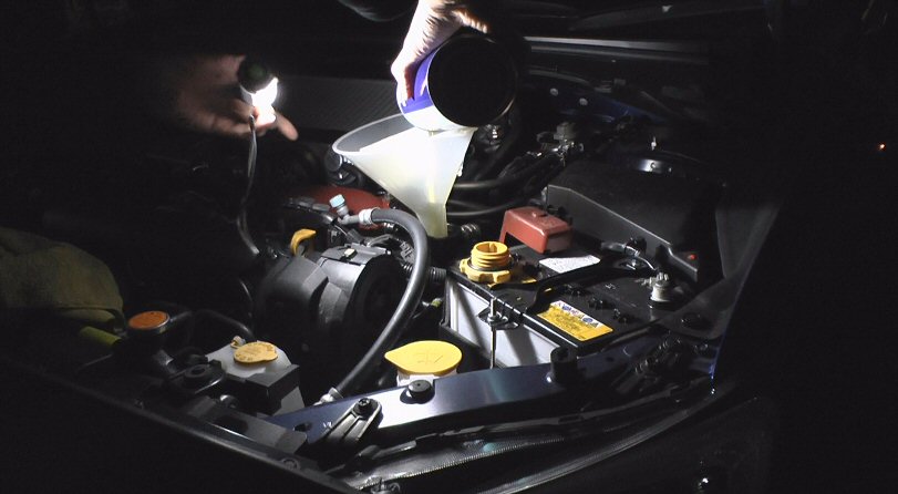 Wrx Sti Vab型 のオイルとエレメント交換 最大のネックはエンジンアンダーカバー外し 車情報車大好き